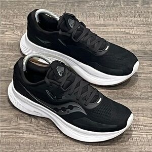 Saucony Women’s Guide 15 S10684-12 Size 8 Athletic Shoes